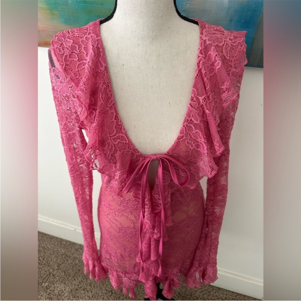 $89 NWOT Edikted Josephine Ruffle Lace Mini Dress XS - Picture 6 of 8